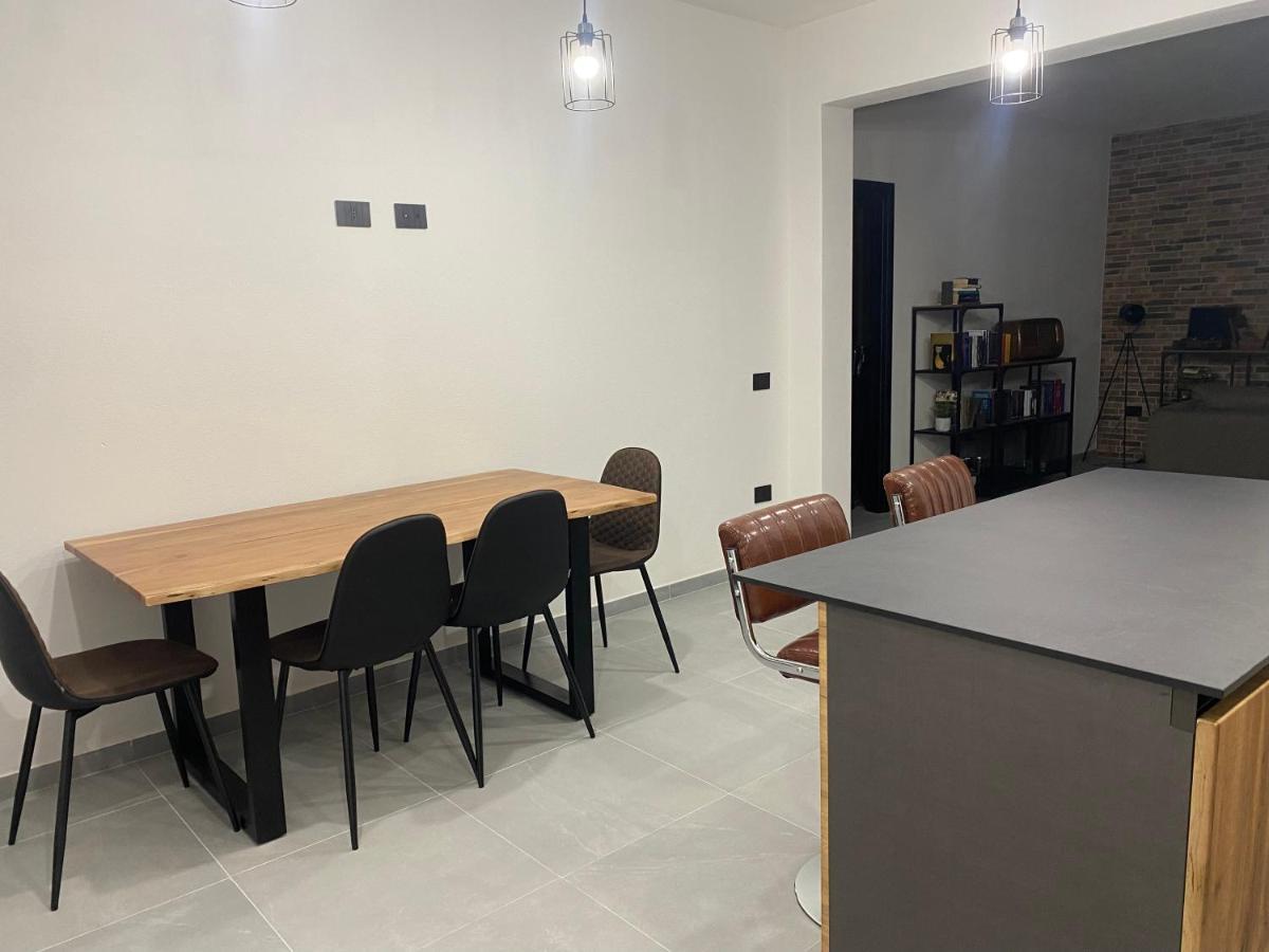 Il Vecchio Casale B&B Sedini Екстериор снимка